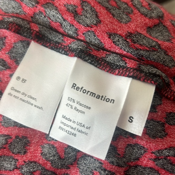 REFORMATION Desert Dress in Wildcat in red/black - Picture 6 of 6